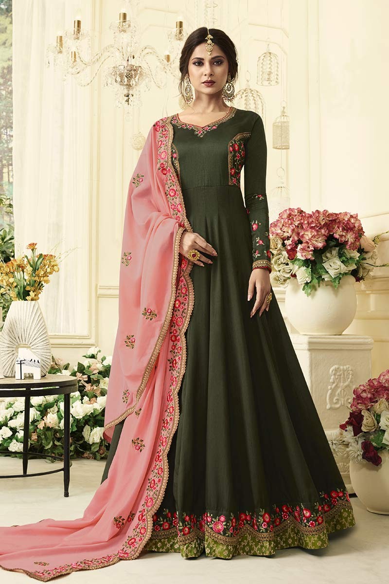 Kareena Kapoor Mehndi Green And Red Dupatta Suit – Sulbha Fashions