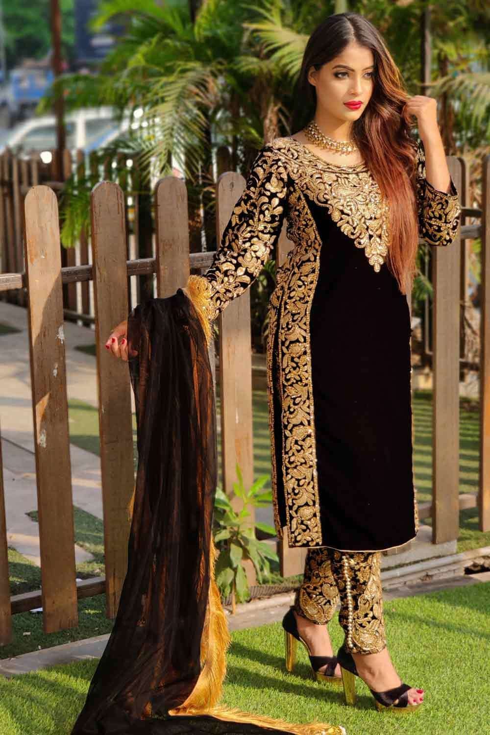 Black Salwar Kameez: Buy Pakistani Black Suits Online in USA