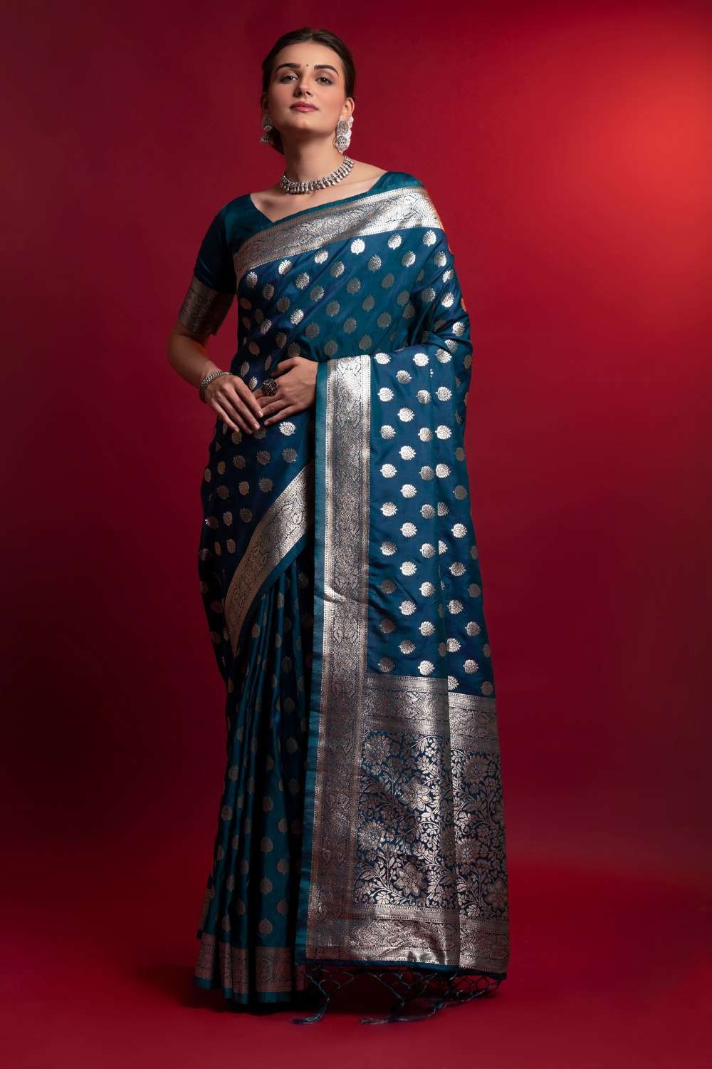 Shop Royal Blue Banarasi Silk Zari Work Saree Festive Wear Online at Best  Price | Cbazaar