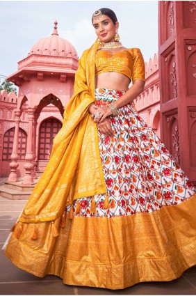 Ceremonial Foil Print Buy Designer Indian Wedding Lehenga Choli for Guest UK